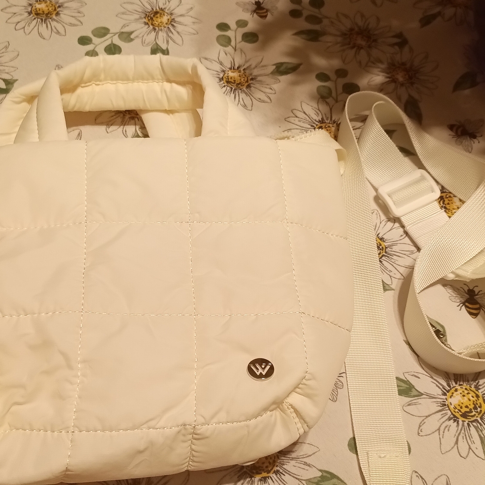 White Canvas Tote Bag with Classic Design
